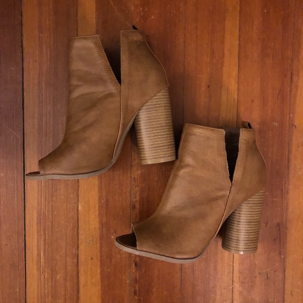 🍂VICI DOLL Booties🍂